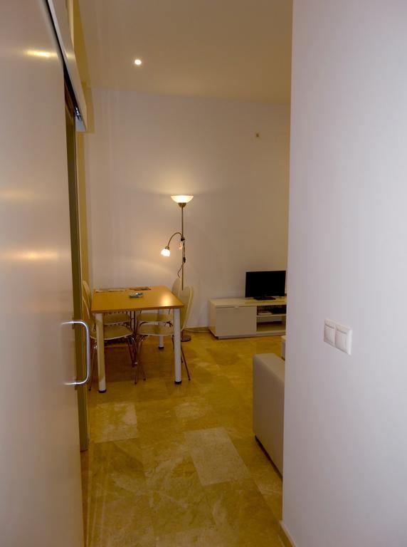 Minimalist Loft Center By Gms Apartamentos Córdoba Eksteriør billede